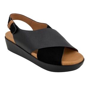 Gentle Souls Black and Tan Leather Sandals